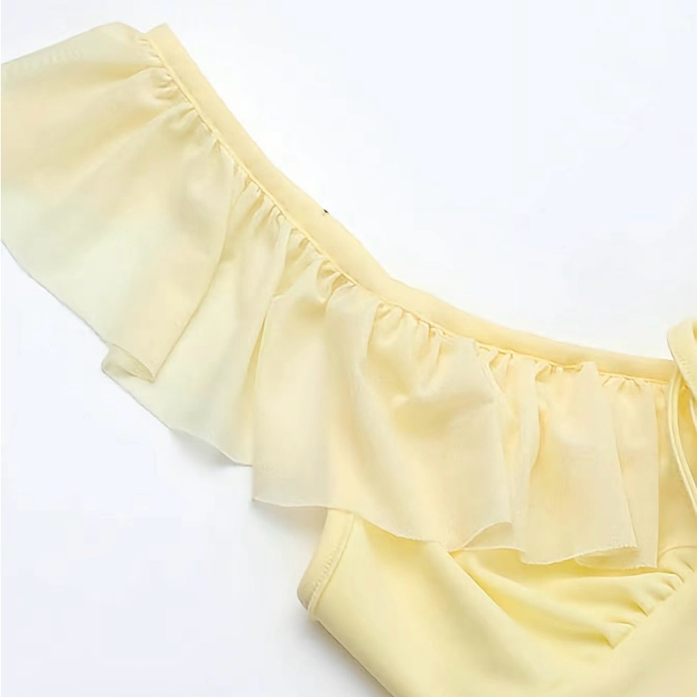 Yellow maxi Dress - Picture 3 of 5